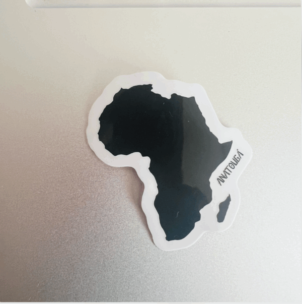 Sticker noir « Carte de l’Afrique » – Élégance et Simplicité (bordure transparent) – Image 2